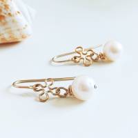 Weiße Perlen Ohrringe Gold filled, Ohrhänger mit weißen Süßwasserperlen 9 - 10 mm Bild 5