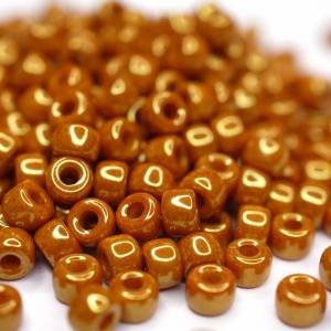 10g 6/0 Czech Seed Beads Matubo | Luster Metallic Limon Bild 1