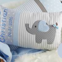 Personalisiertes Kissen zur Geburt oder Taufe, Elefant, hellblau, aus Baumwollstoff Bild 1