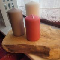 Rustikales Kerzenbrett mit Kerzen in pink/grau/weiß Bild 1