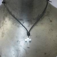 Silberkreuz "Kleiner Vitus" mit Lederband, Geschenk zur Kommunion kleines silbernes Kreuz Bild 8