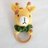Giraffe Greifling Rassel Babyspielzeug Geschenkidee Amigurumi Geschenk zur Geburt Baby Neugeborene Kuscheltier Spielzeug Bild 2