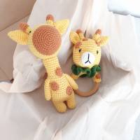Giraffe Greifling Rassel Babyspielzeug Geschenkidee Amigurumi Geschenk zur Geburt Baby Neugeborene Kuscheltier Spielzeug Bild 5