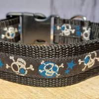 Hundehalsband Halsband "Skulls", blau auf schwarz, ca. 36cm-57cm, 3cm breit Bild 2