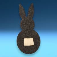 Besteckhalter-Hase für Ostern, auch als Serviettenhalter nutzbar, mit Schriftzug "Frohe Ostern" aus weißer Folie Bild 5