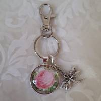 Schlüsselanhänger Anhänger Rose Blume Rosa Grün mit Charm Libelle "Rosalie" Bild 8