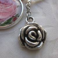 Schlüsselanhänger Anhänger Rose Blume Rosa Grün mit Charm "Romantique" Bild 3