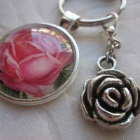 Schlüsselanhänger Anhänger Rose Blume Rosa Grün mit Charm "Rose" Bild 1