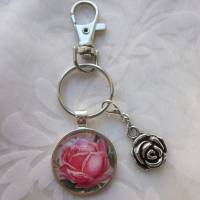 Schlüsselanhänger Anhänger Rose Blume Rosa Grün mit Charm "Rose" Bild 3