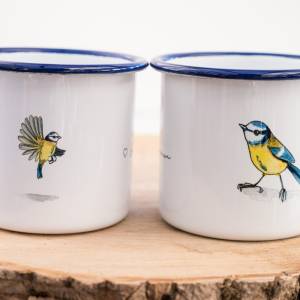 Emaille-Tasse Blaumeise, Geschenk Tasse mit Vogel Illustration, Personalisierbar Bild 2