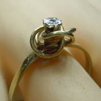 Feiner 585 Gold Knoten Ring mit Diamant RG 63 Bild 6