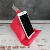 Handykissen / Sitzsack Pyramide RED - Stütze für dein Smartphone als Handyhalterung | mit Kirschkernfüllung | RÄUBERKIND Bild 3