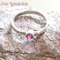 Zierlicher rosa Turmalin Ring mit gehämmerter Ringschiene Bild 2