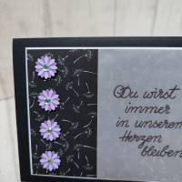 Trauerkarte - handgeschrieben- mit lila Blüten Bild 2