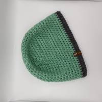 Mütze Gr L/XL unisex, mintgrün mit Rand anthrazit, warm und gehäkelt, gut auch für die Übergangszeit Bild 4