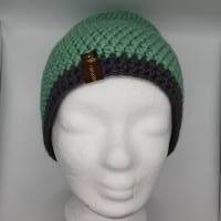 Mütze Gr L/XL unisex, mintgrün mit Rand anthrazit, warm und gehäkelt, gut auch für die Übergangszeit Bild 5