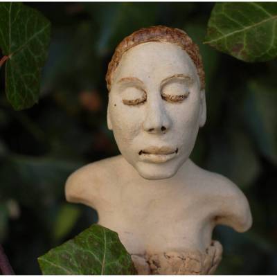 Kleine Skulptur für den Garten - frostfest - Gartenkunst - Gartendekoration