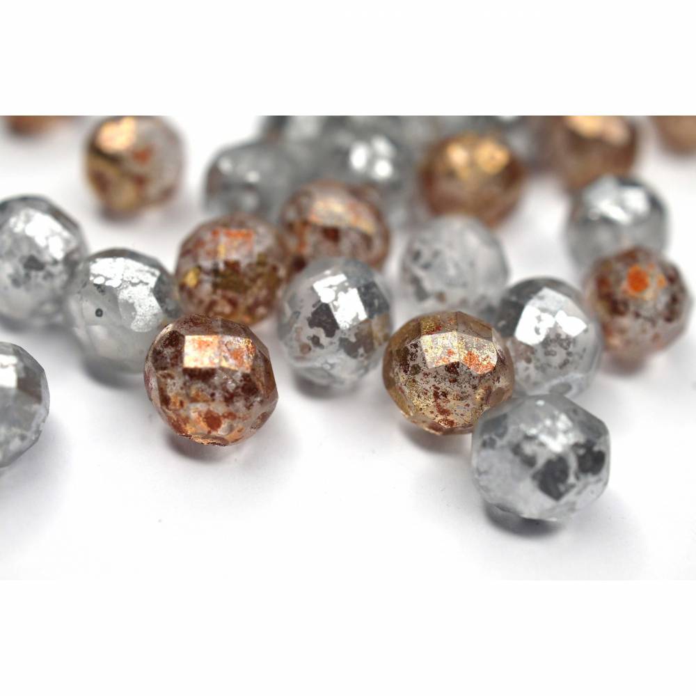 300 Stück Glasperlen Set - Herz, Stern & Schmetterling | 8mm Größe, Bunt & Glänzend | Mit Schmuckfaden