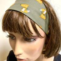 Pfiffiges Haarband aus Baumwollstoff mit Fuchs-Motiven. Einheitsgröße durch eingefasstes Gummiband. Bild 5