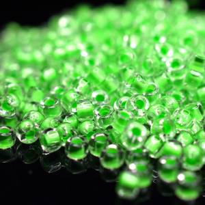 10g 8/0 Czech Seed Beads Matubo | Crystal - Green Neon-Lined Bild 1