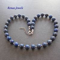 Edelsteinkette Lapislazuli blau silberfarben Lapislazulikette Perlenkette Edelstein Kette Collier handgefertigt Bild 4