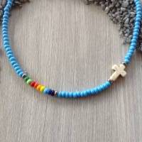 Bunte Kinderkette' mit einem Howlithkreuz und Rocailles in Regenbogenfarben Bild 7