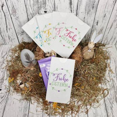 Ostern - Bestickte Schokoladenhülle aus Kunstleder