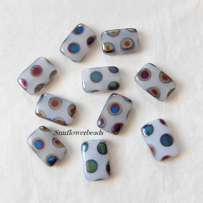 10 flache rechteckige Glasperlen, grau mit Peacock Muster