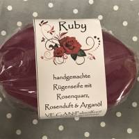 Rügener "Ruby" mit einem echten Rosenquarz + mit Arganöl * 100 g Stück * Sassnitzer Manufaktur Bild 1