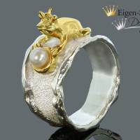 Goldschmiede Froschring "Froschkönig mit Perle" in 925er Sterling Silber mit Teilvergoldung Bild 3