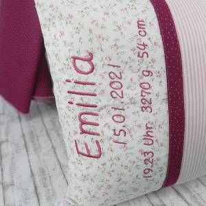 Personalisiertes Kinderkissen zur Geburt oder Taufe. Mit dem Motiv Reh in rosa aus Baumwollstoff . Für dich individuell Bild 3