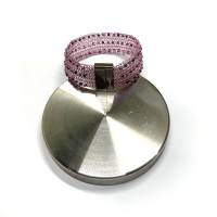 Drahtgestricktes Armband, rosefarben mit Roncailles-Perlen Bild 4
