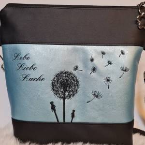 Handtasche Pusteblume türkis metallic mit Spruch Lebe Liebe Lache Umhängetasche  Tasche mit Anhänger Kunstleder Bild 2