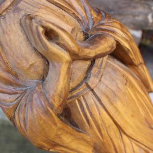 große Heiligenfigur 58 cm Mutter Gottes Holz geschnitzt Handarbeit Bild 9