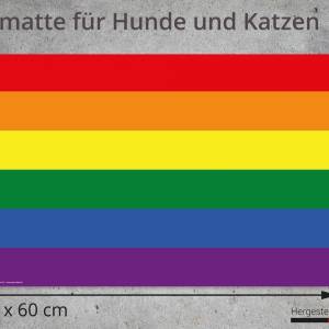 Napfunterlage | Futtermatte „Flagge Regenbogen“ aus Premium Vinyl - 60x40 cm - rutschhemmend, abwaschbar, reißfest - Mad Bild 2