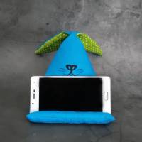 Handykissen / Sitzsack Pyramide SITZHASI Aquablau - Smartphonestütze als Handyhalterung | Kirschkernfüllung | RÄUBERKIND Bild 2