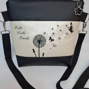 Handtasche Pusteblume weiss metallic mit Spruch Lebe Liebe Lache und Schmetterling Umhängetasche  Tasche mit Anhänger Ku Bild 7