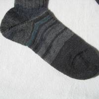 Socken Männersocken handgestrickt mit verstärkter Ferse in Übergröße 46/47 ➜ Bild 6