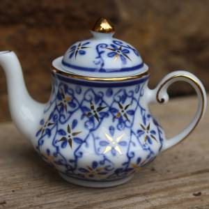 Miniatur Teekännchen Kaffeekännchen Sammler PMI Porzellan Vintage Bild 3