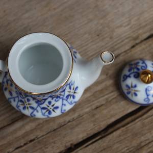 Miniatur Teekännchen Kaffeekännchen Sammler PMI Porzellan Vintage Bild 5