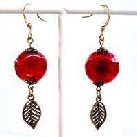 Ohrringe rot hängend, romantischer Look,handmade Ohrringe, kirschrot mit Blättern aus Murano Glas im Vintage Hippie Stil Bild 8
