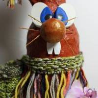 Ostergeschenk ALOHA BUNNY handgefertigte Künstler-Figur Osterdeko Geldgeschenk zu Ostern Osterhase Frühlingsdekoration Bild 8