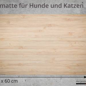 Napfunterlage | Futtermatte „Holzoptik hellbraun“ aus Premium Vinyl - 60x40 cm - rutschhemmend, abwaschbar, reißfest - M Bild 2