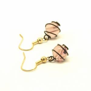 Ohrringe Glas Perle Draht schwarz rosa gewickelt Bild 1