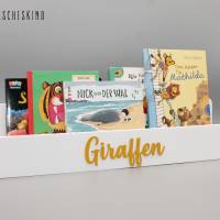 Kinderregal - Bücherregal für Kinder weiß Stangen Buche personalisiert Wunschname Name gelb, Wandregal, Montessori Bild 1