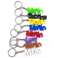 Schlüsselanhänger mit Wunschnamen in verspielter Schrift hergestellt mit dem 3D Drucker Bild 1