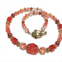 Kette rosa rot apricot handgemacht aus Glasperlen als Collier Geschenk für sie Muttertagsgeschenk Bild 2