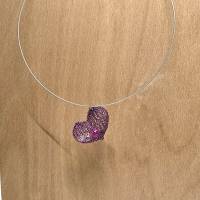 Edelstahl-Halsreif „HERZ“, handgestrickt aus Draht mit Perlen Bild 2