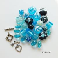 100g Perlenmischung,Glasperlen - Schmuckgestaltung,basteln,Wundertüte,hellblau,türkis,weiß Bild 1