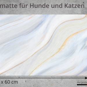 Napfunterlage | Futtermatte „Cremefarbener Marmor“ aus Premium Vinyl - 60x40 cm – rutschhemmend, abwaschbar, reißfest - Bild 2